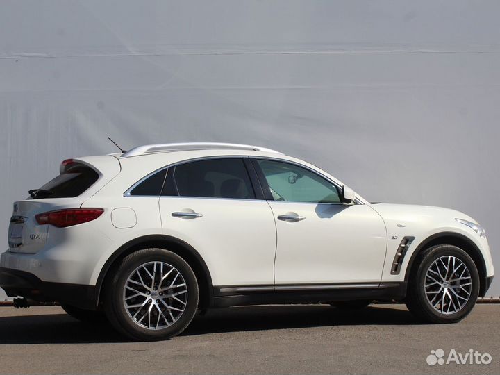 Infiniti QX70 3.7 AT, 2014, 95 000 км