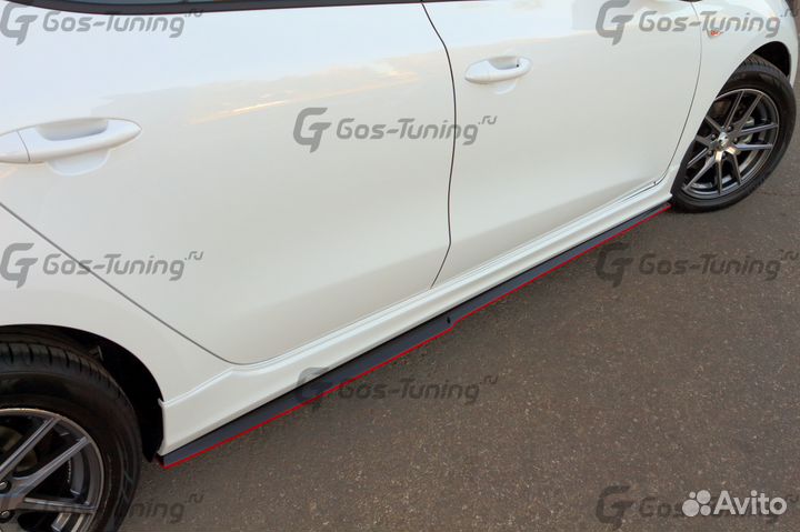 Накладки на пороги Gt-Line на Kia Ceed / SW