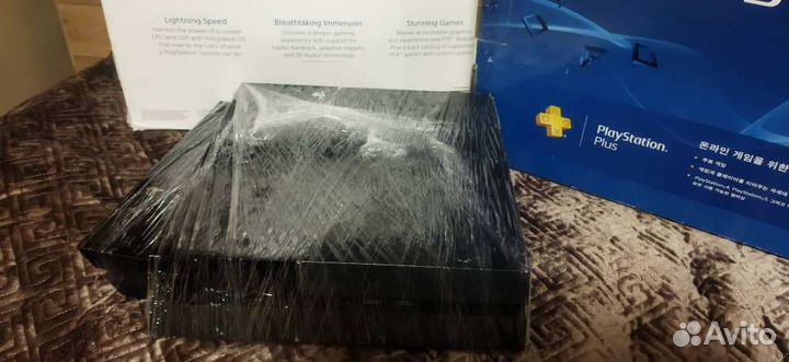 Sony playstation 4 plus