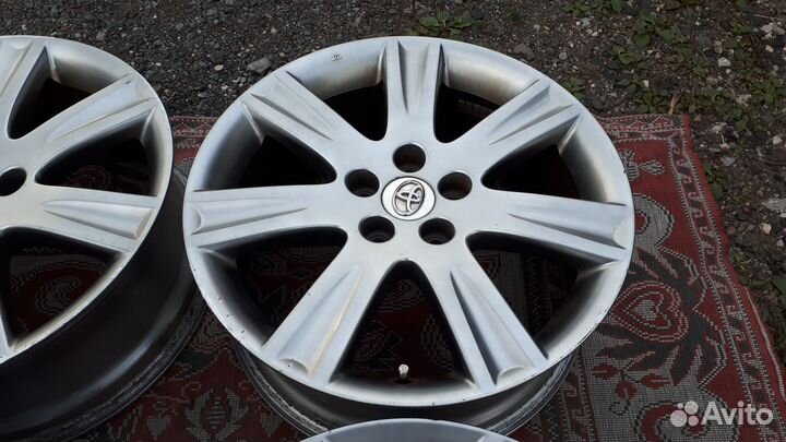 Литьё 18,5/114.3 оригинал Toyota Rav 4,Camry