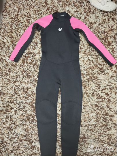 Гидрокостюм новый