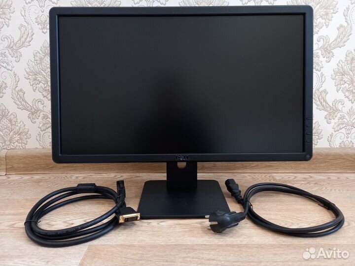 Монитор Dell 22