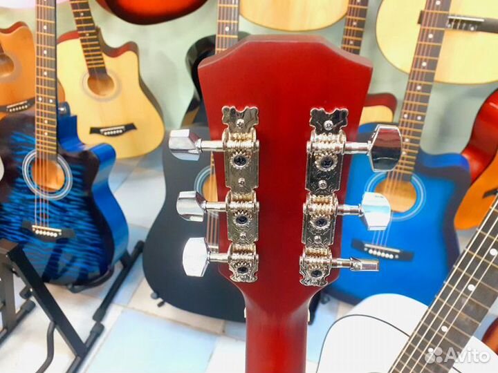 Гитара новая с чехлом струнами и гарантией