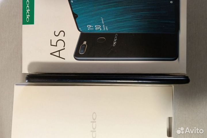 OPPO A5s, 2/32 ГБ