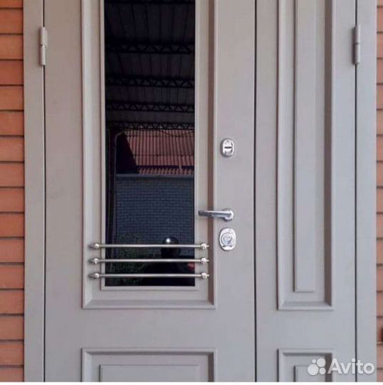 Двери входные металлические в дом 1180