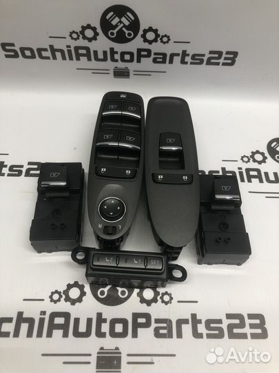 Блок управления стеклоподъемниками Infiniti Q50