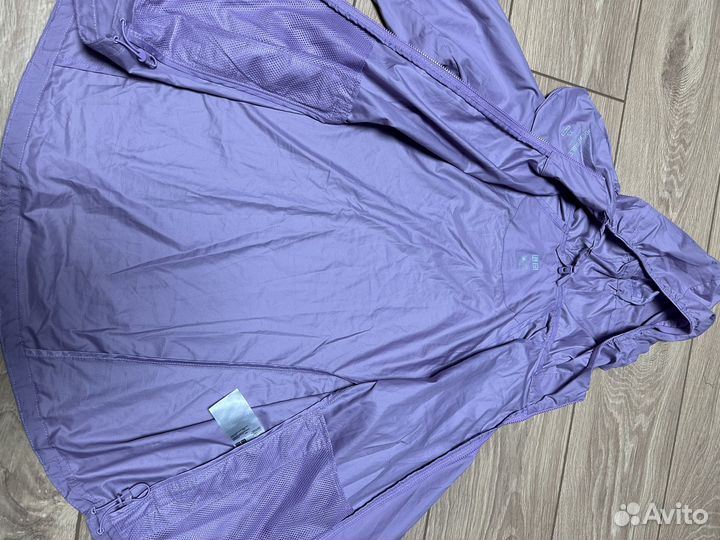 Ветровка uniqlo pocketable фиолетовая