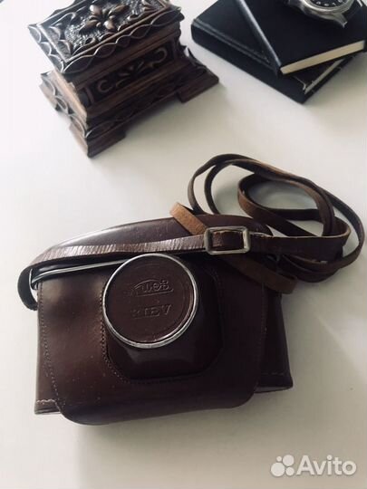 Фотоаппарат Киев с объективом Юпитер 8М плёночный