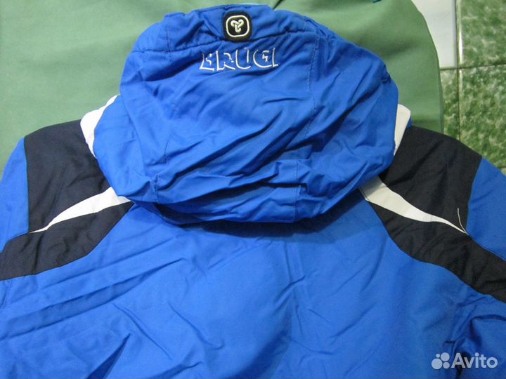 Комбинезон для лыжных прогулок