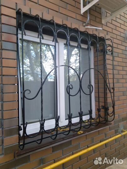 Решетки на окна, лоджии N 1004 из прутка