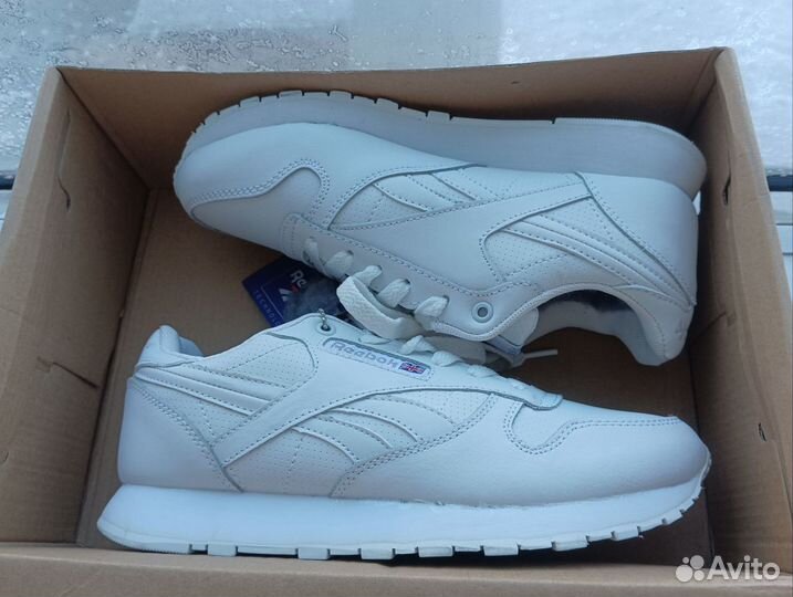 Кроссовки зимние reebok