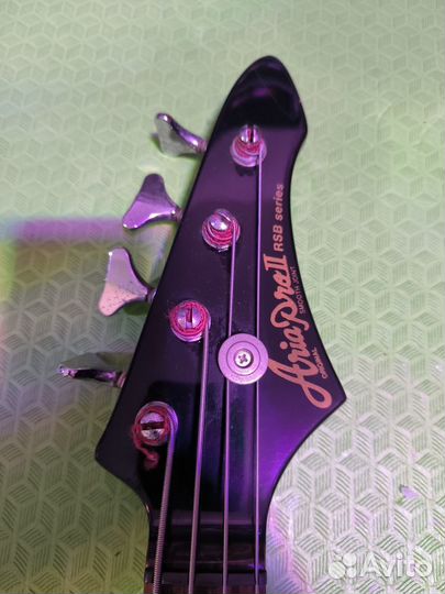 Бас гитара aria pro 2
