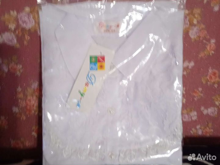 Блузка для девочки новая