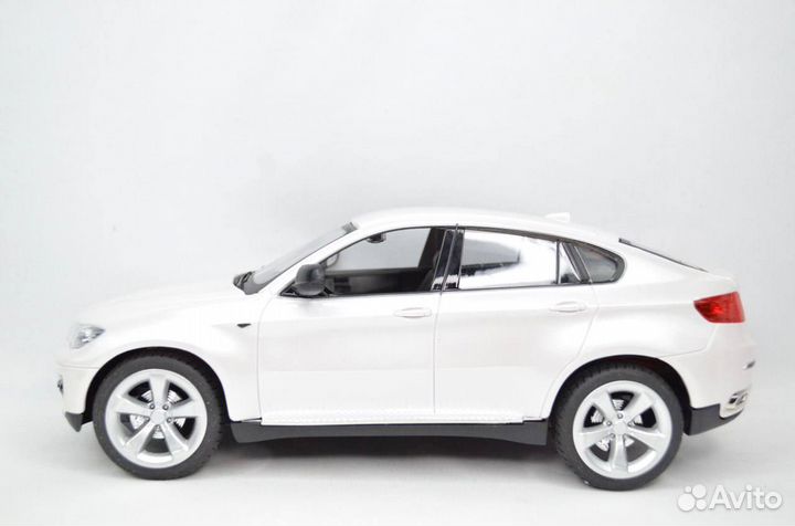 Игрушки Машина BMW X6 на радиоуправлении