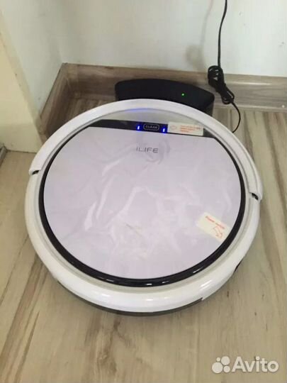 Робот пылесос