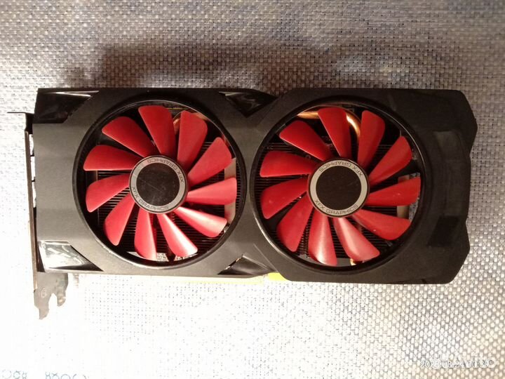 Видеокарта Rx 580 4gb требует обслуживания