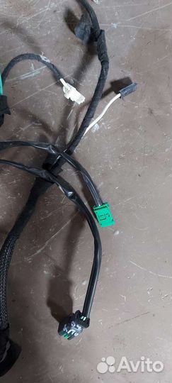 Проводка крышки багажника Peugeot 308