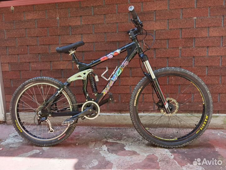 Брутальный живой кастом олдскул двухподвес рама М