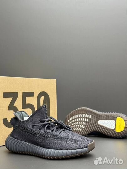 Кроссовки Adidas Yeezy Boost 350