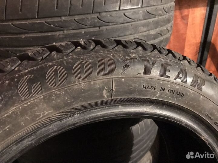Goodyear UltraGrip 195/55 R16