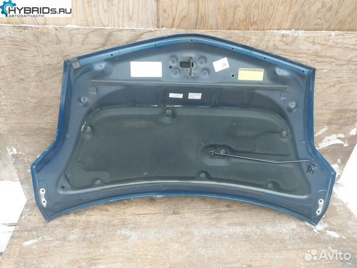 Капот Toyota Prius 2 NHW20 (2003 - 2011)