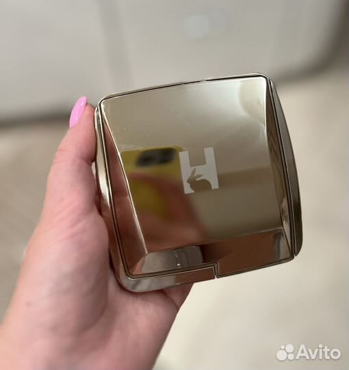 Палетка для лица Hourglass