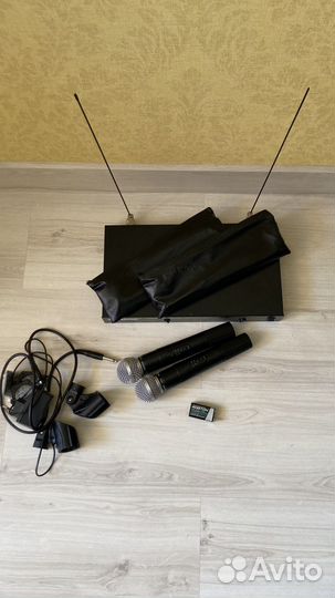 Радиомикрофон shure LX88-II (2 шт)