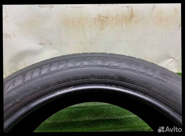 Bridgestone Dueler H/L 33A 235/55 R20