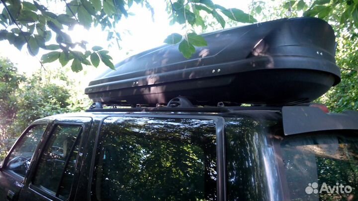 Автобоксы на крышу Ветлан 550 л на Toyota Vista