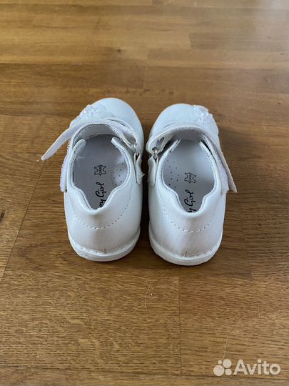 Туфли для девочки 24 размер