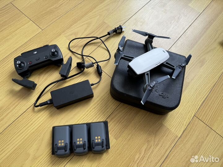 DJI Spark Fly More Combo