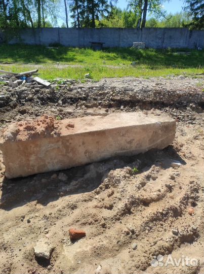 Бетонные плиты, блоки