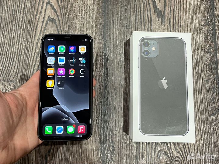 iPhone 11, 64 ГБ