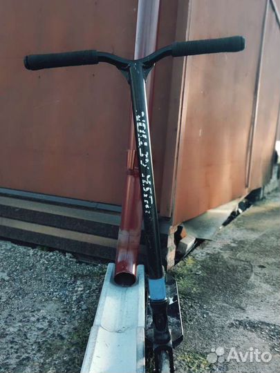 Трюковой самокат rush action