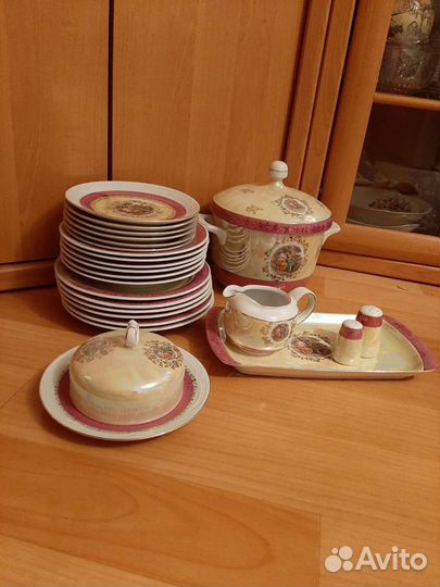 Сервиз столовый 