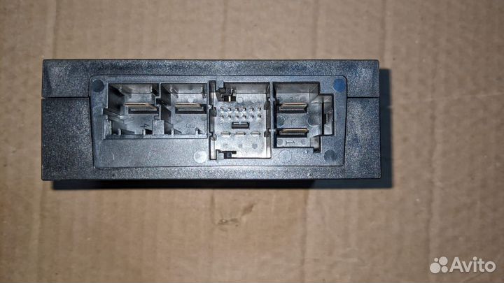 Встроенный модуль питания BMW