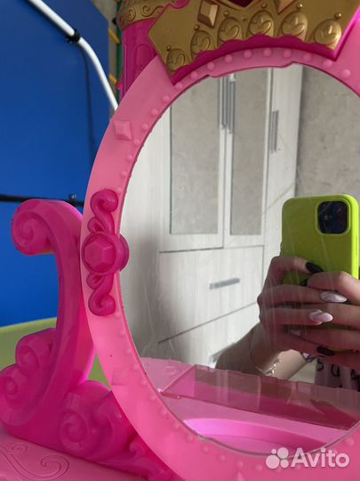 Туалетный столик