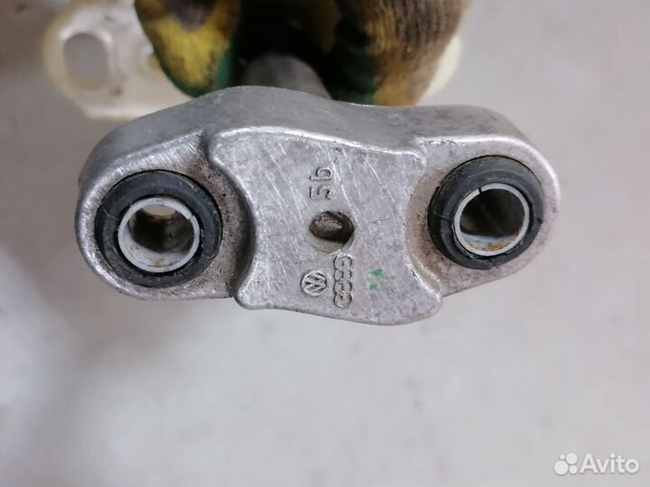 Рулевой шток Audi 80 1990 B3