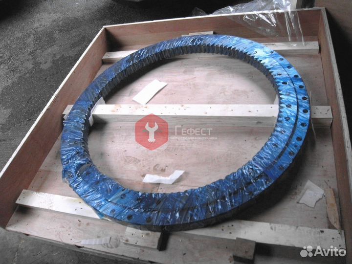 Опорно-поворотный круг Doosan DX300L 140109-00010