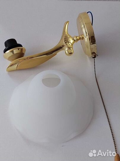 Настенный светильник бра
