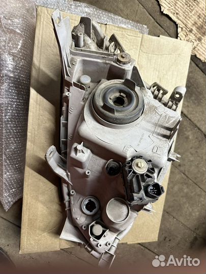 Фара левая premio 245