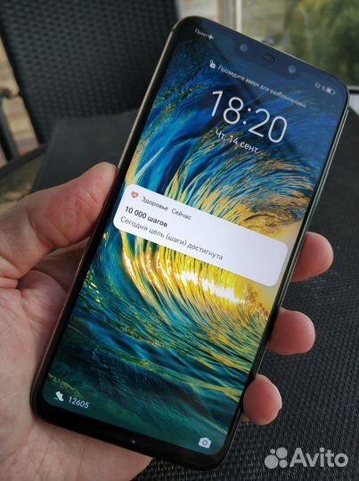 Смартфон Huawei Mate 20 lite