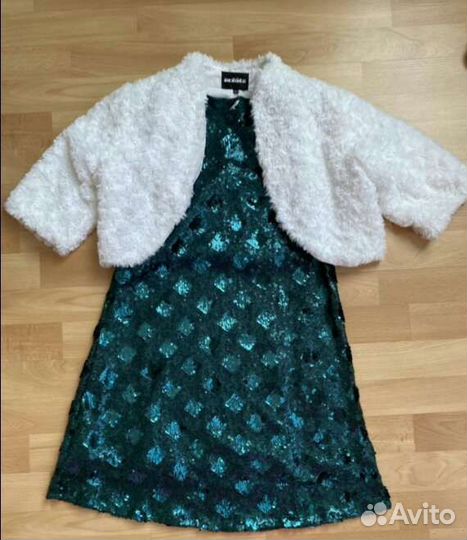 Платье праздничное на девочку 140