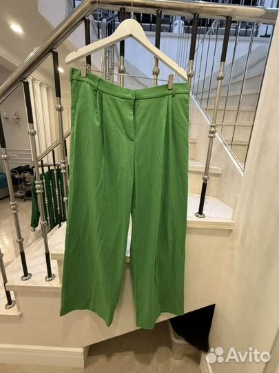 Костюм L зеленый