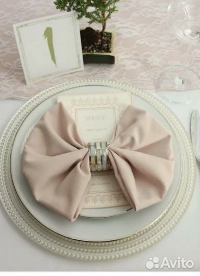 Продам юбку на свадебнй стол с салфетками