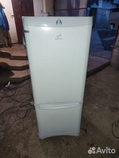 Холодильник