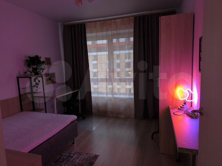 2-к. квартира, 54 м², 6/17 эт.