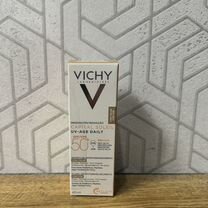 Vichy capital soleil uv-age daily spf50+ Тонирующи