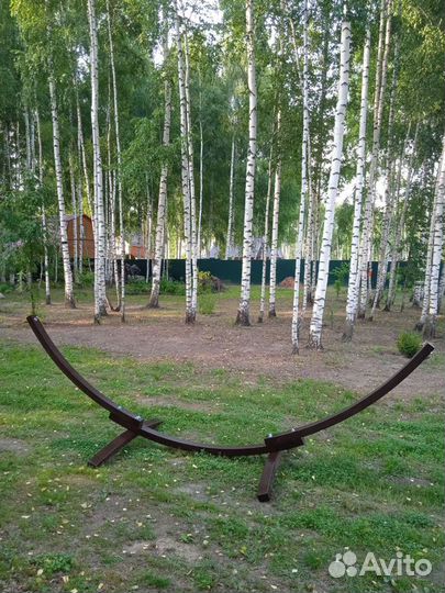 Деревянная стойка для гамака