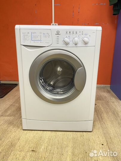 Стиральная машина indesit